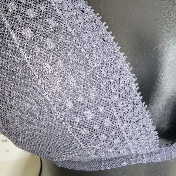 Victoria's Secret underwire plunge bra size 34dd - Picture 4 of 6